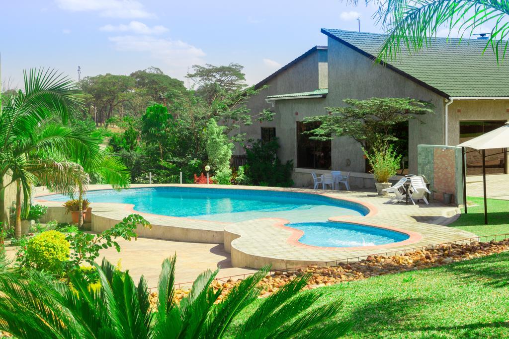 Icon Hotel Chingola Extérieur photo