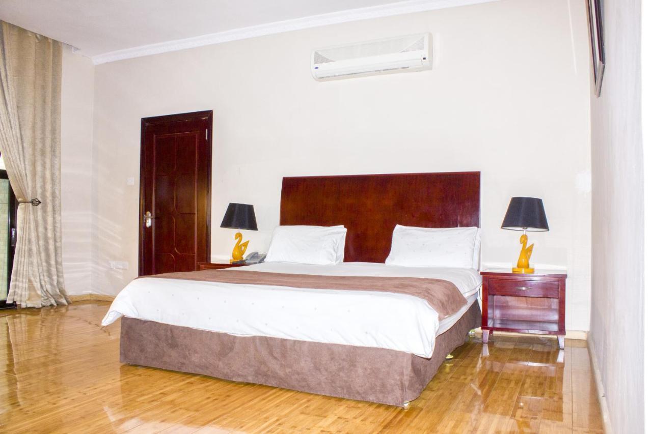 Icon Hotel Chingola Chambre photo