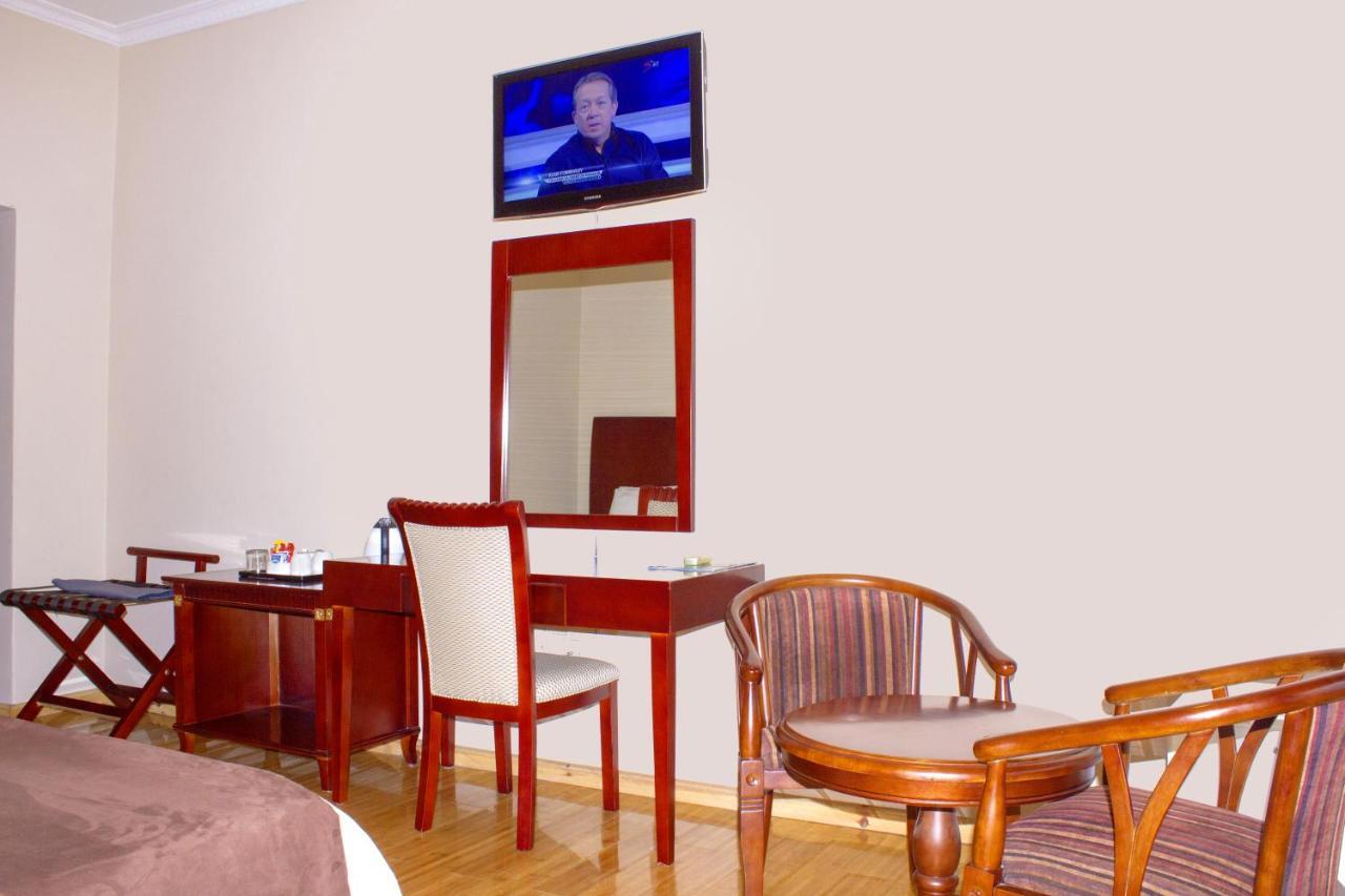 Icon Hotel Chingola Chambre photo